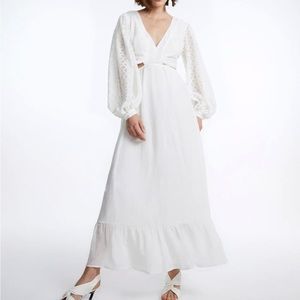 Urban Revivo Plain Cut Out Plunging Ruffle Hem Dress